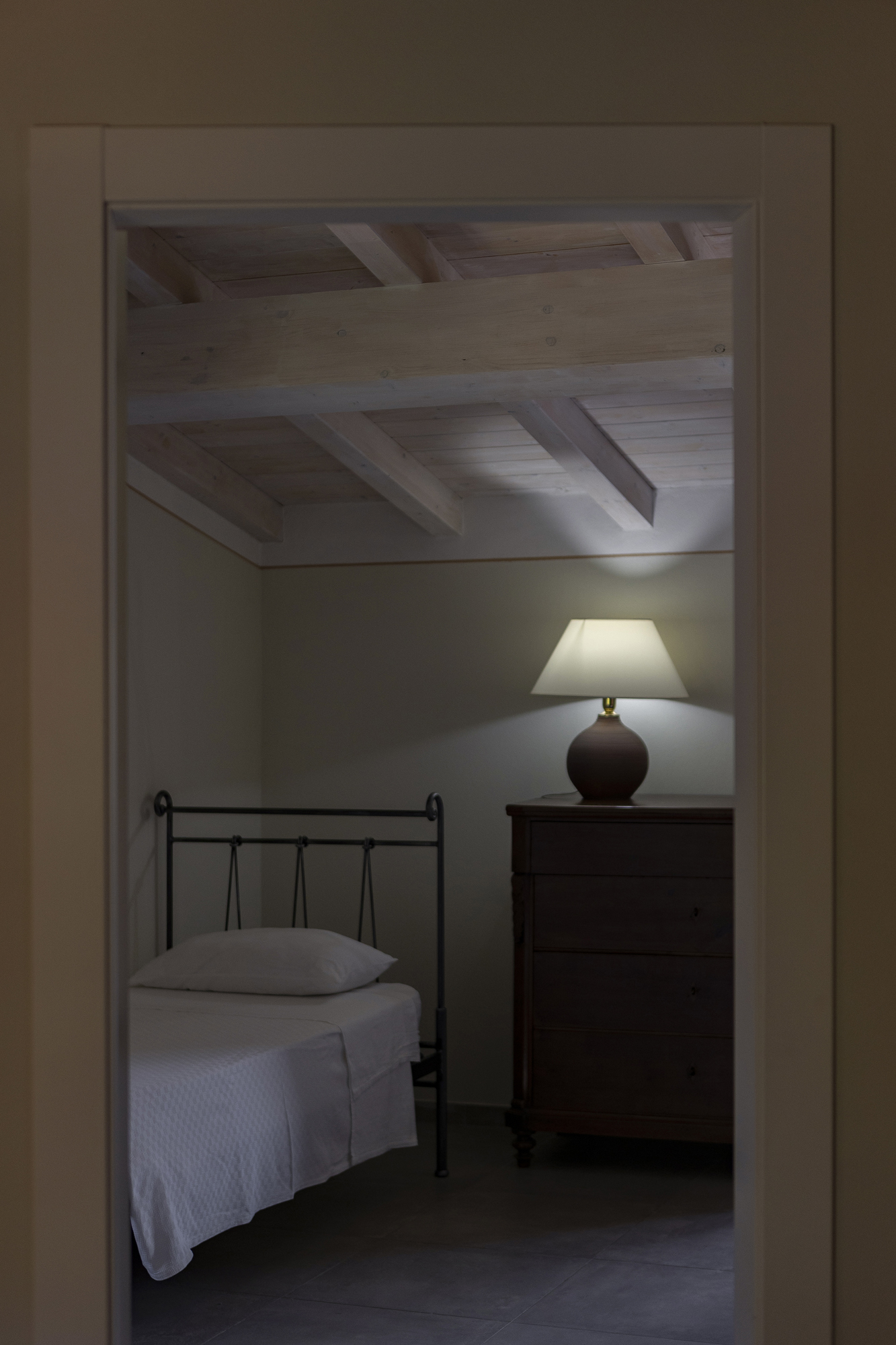 Book your stay in Lunigiana_Agriturismo I Giunchi_3 Pax room credits Jacopo Grassi