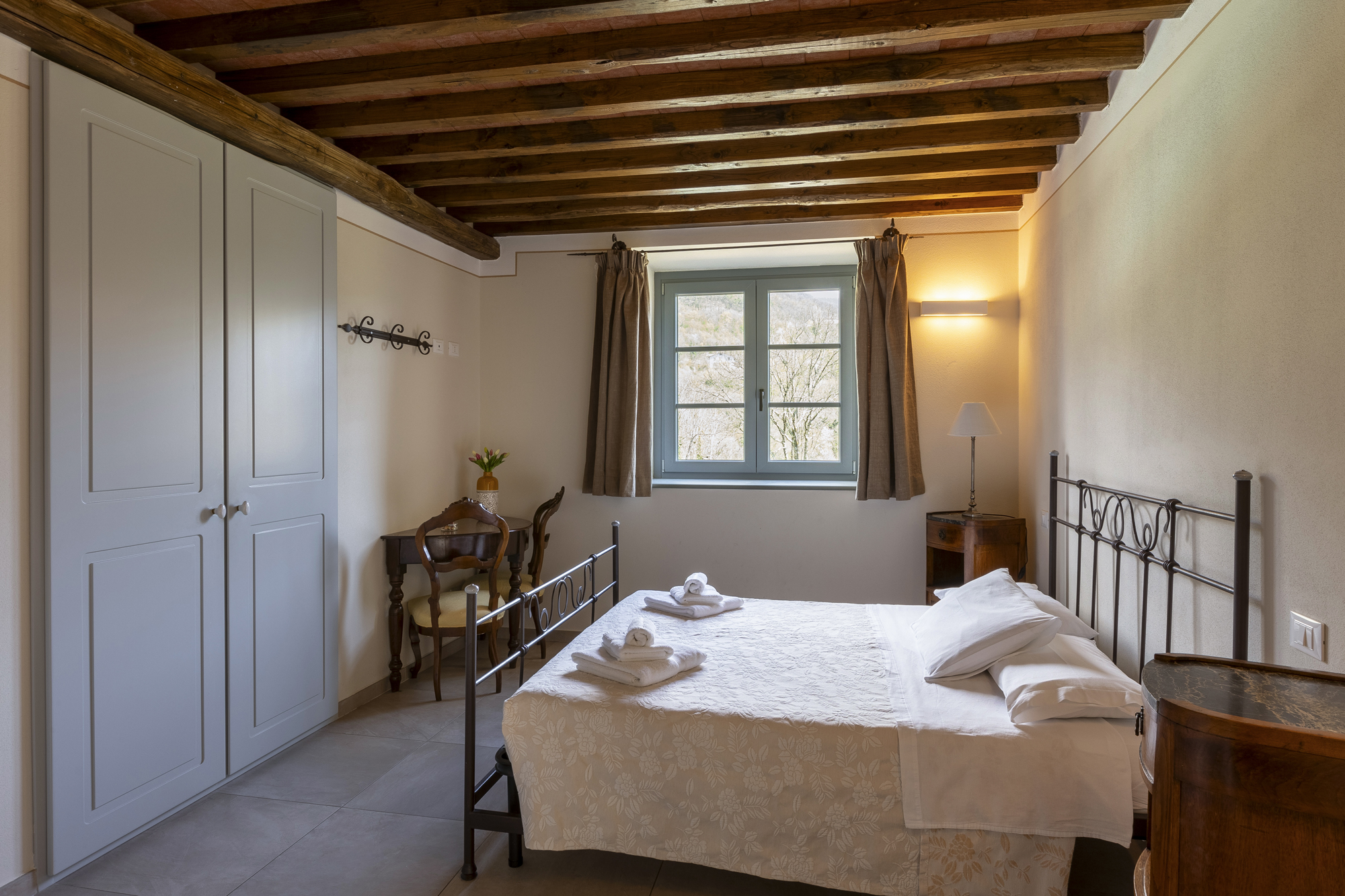 Book your stay in Lunigiana_Agriturismo I Giunchi_2 o 3 pax room credits Jacopo Grassi Book your stay in Lunigiana_Agriturismo I Giunchi_2 o 3 pax room credits Jacopo Grassi
